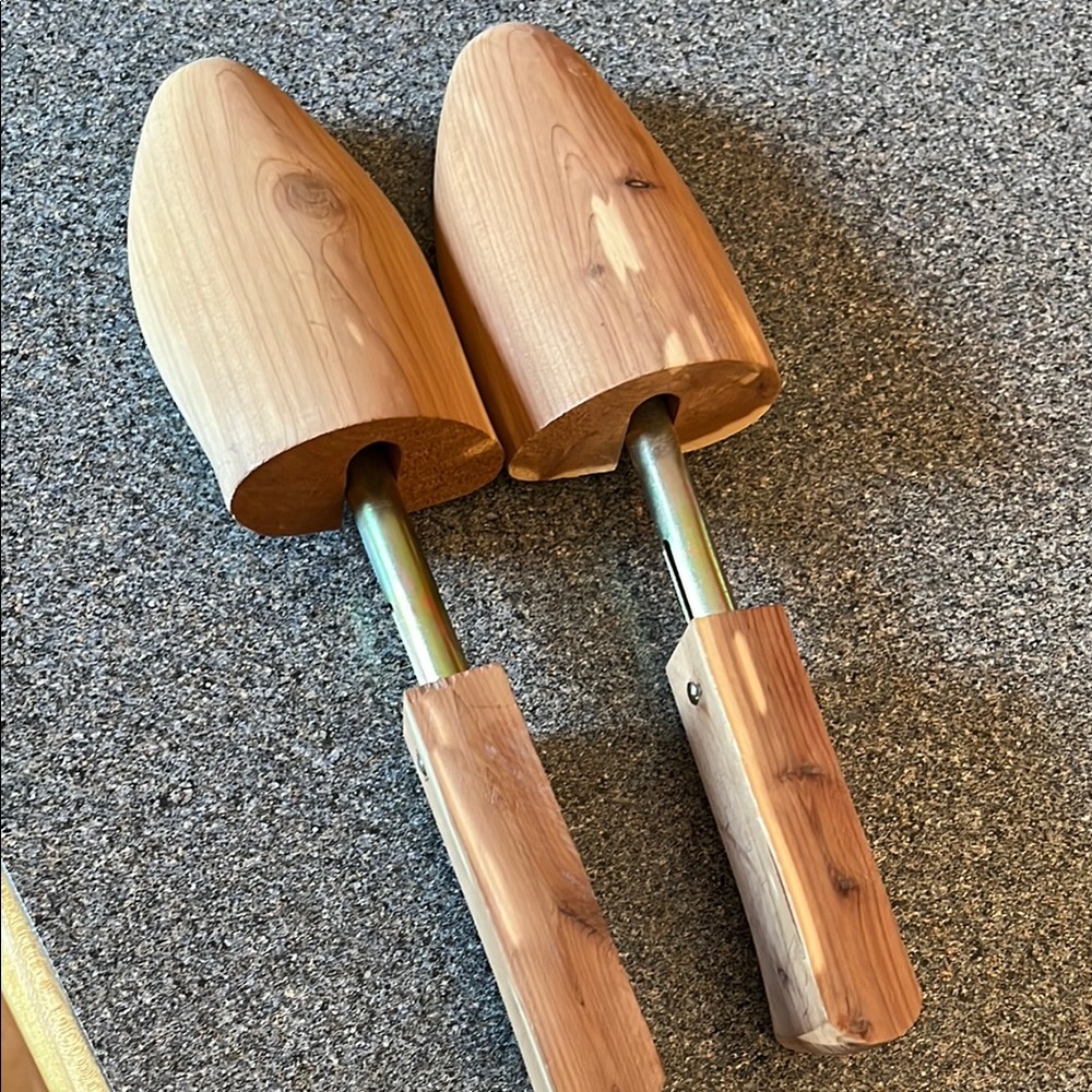 Cedar Shoe Trees